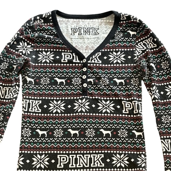 PINK BY VS women's christmas themed graphic waffleknit top, size XS. - Picture 2 of 3